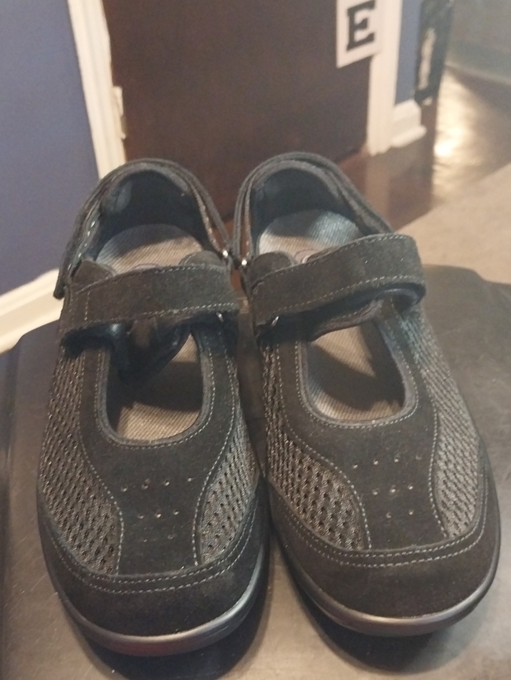 Orthofeet 893 Sanibel Black Mary Jane Strap Shoes Size 10 Wide.